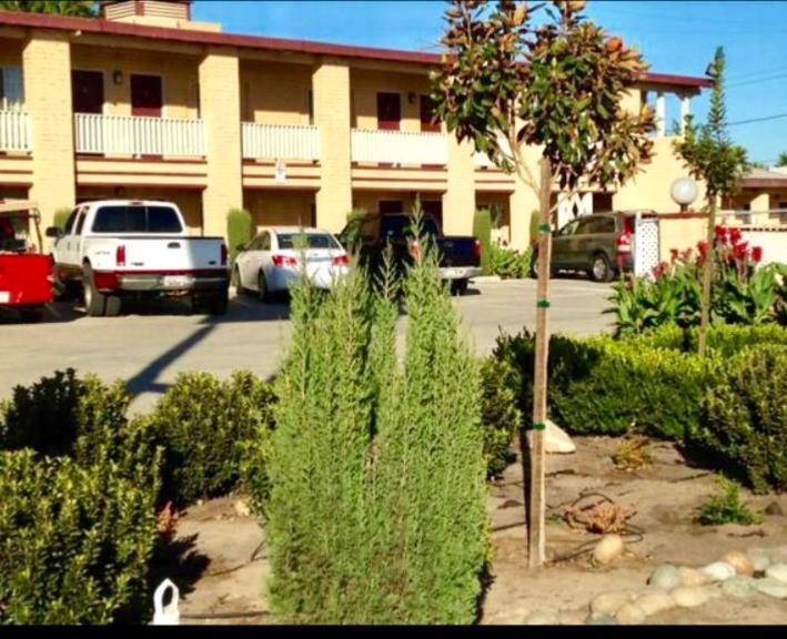 Town & Country Motel Livingston Exteriör bild